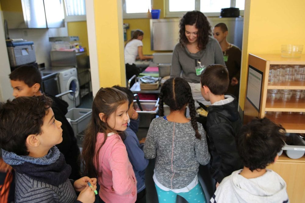 Grie Soß in Griesheim: MILK. Mahlzeit bringt das Frankfurter Kultgericht Grüne Soße in die Arche