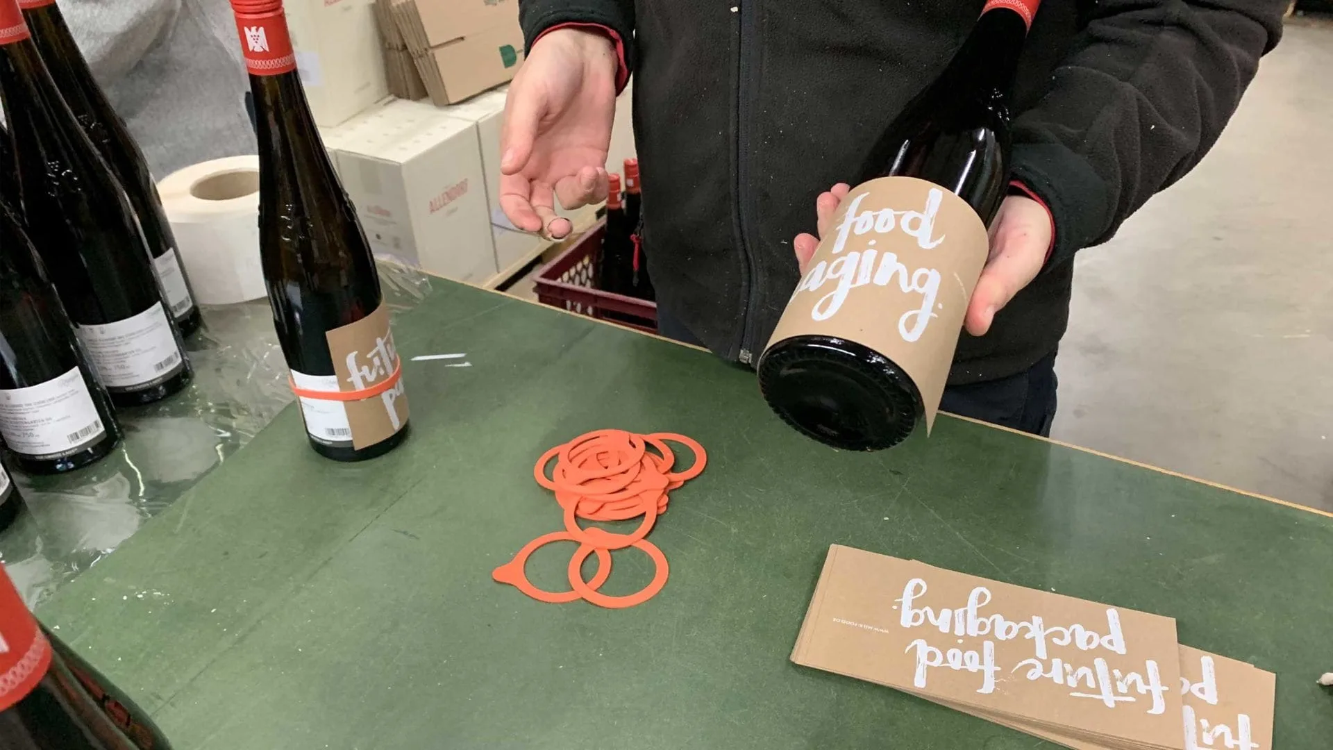 Etikettdesign und Flyerdesign für unseren neuen Wein