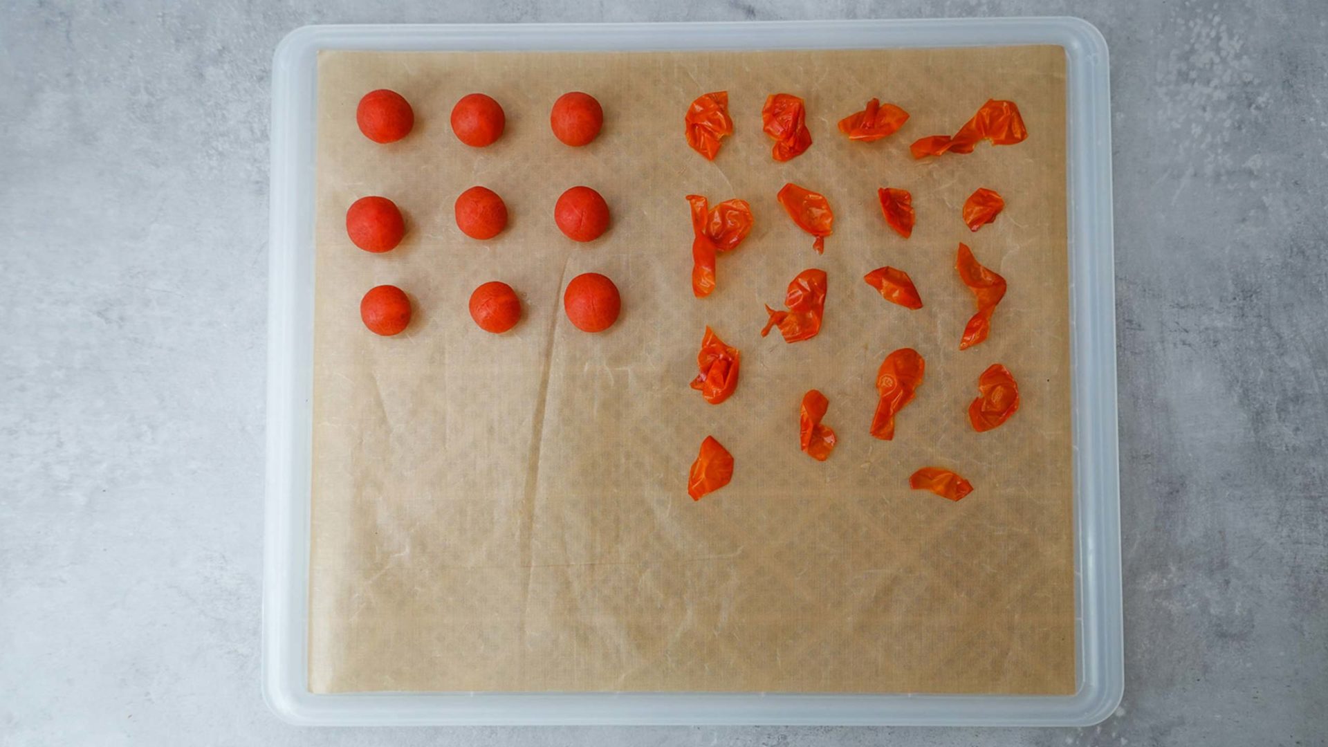 Gemüse Müsli - Die Tomaten müssen für das Gemüsli geschält werden.