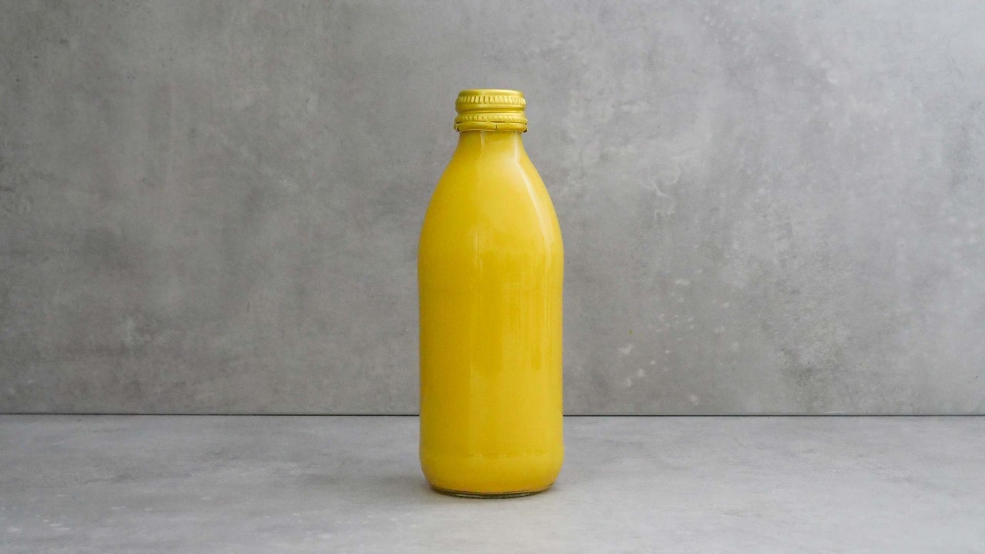 Golden Milk in screw top bottle