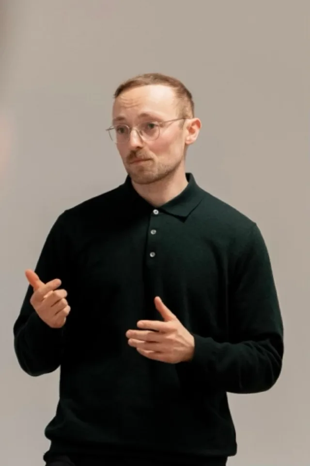 One of the founders of Verrano during a lecture